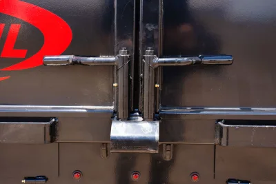 Dura-Haul DRF-2S, DRF-2S Twix door