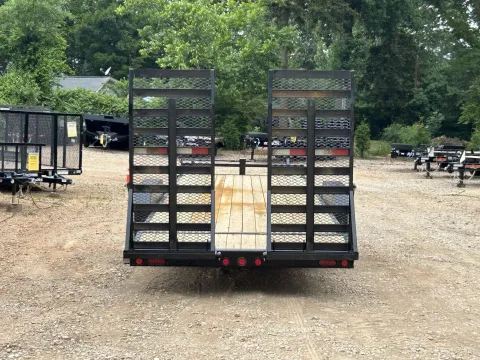 2026 PJ Trailers Equipment Trailer 7x24 6" Channel photo 5