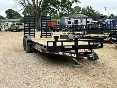 2026 PJ Trailers Equipment Trailer 7x24 6" Channel photo 1