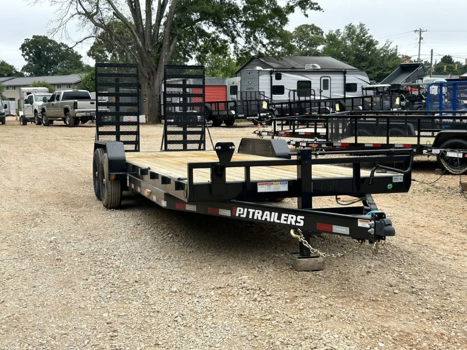 2026 PJ Trailers Equipment Trailer 7x24 6" Channel