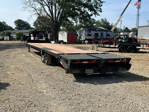 2022 Raw Maxx Deckover Trailer 8.5x40 photo 7