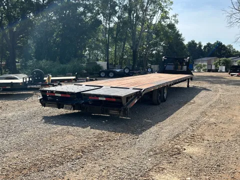 2022 Raw Maxx Deckover Trailer 8.5x40 photo 5