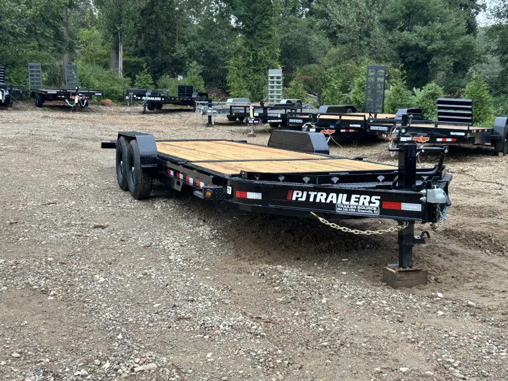 2027 PJ Trailers Tilt Trailer 7x22