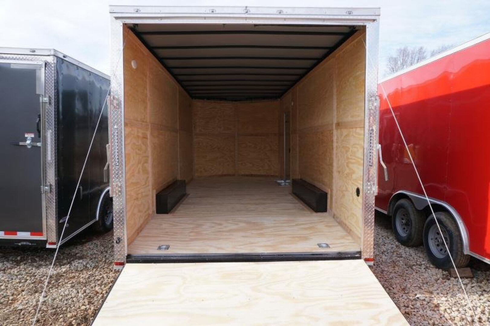 Quality 8.5x20 TA 10K Enclosed Car Hauler photo 4