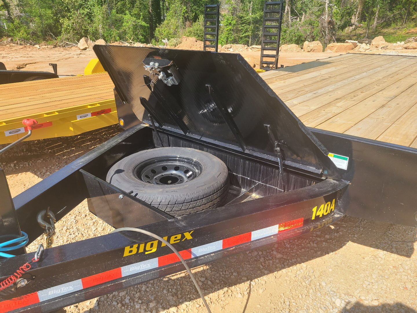 USED - 2025 Big Tex 8.5x20 TA 15K Deckover Trailer photo 8