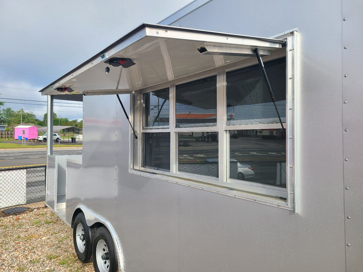 Freedom 8.5x24 TA 10K BBQ Concession Trailer photo 7