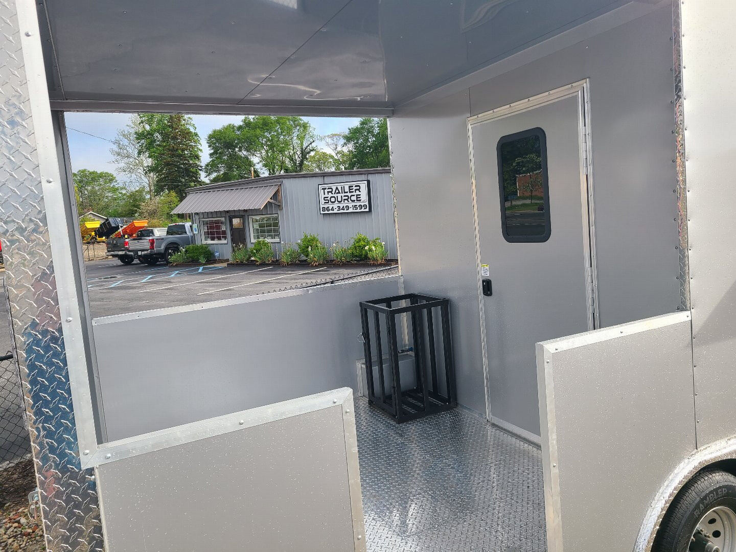 Freedom 8.5x24 TA 10K BBQ Concession Trailer photo 8