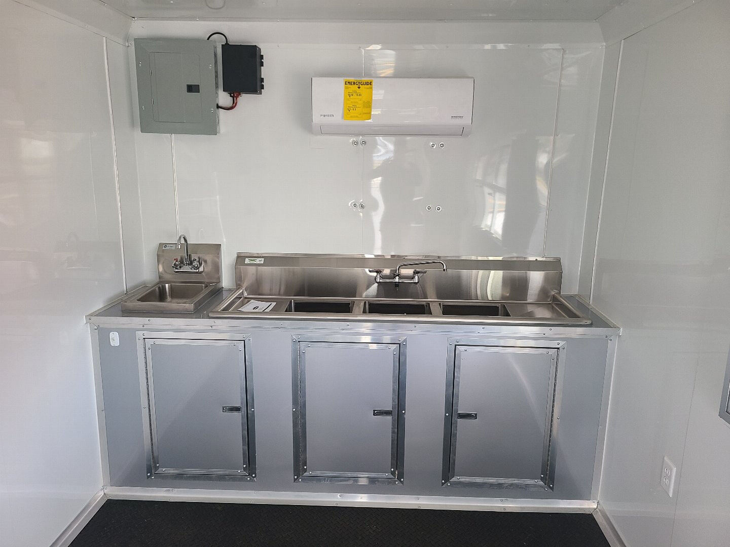 Freedom 8.5x24 TA 10K BBQ Concession Trailer photo 10